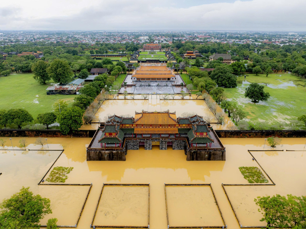 Thông tin chính thức về sự cố sập 15 m tường Hoàng thành Huế 1 thong tin chinh thuc ve su co sap 15 m tuong hoang thanh hue